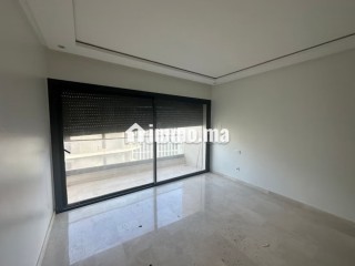 Appartement à louer à Les princesses. 3 pièces. Double vitrage et porte blindée - Appartement à louer - Casablanca