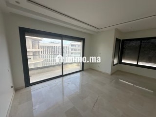 Appartement à louer à Les princesses. 3 pièces. Double vitrage et porte blindée - Appartement à louer - Casablanca