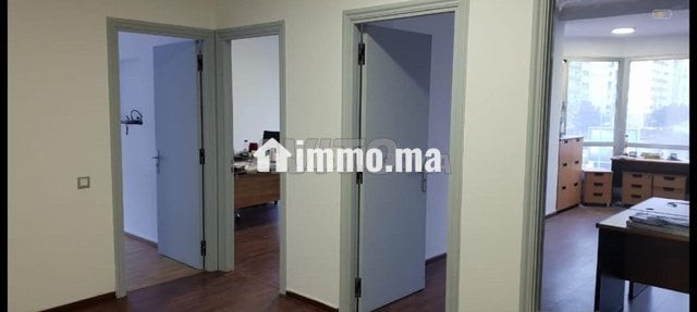 BUREAU 1M À VENDRE SUR BD ANFA RACINE - Vente Immobilier - Casablanca - photo 2