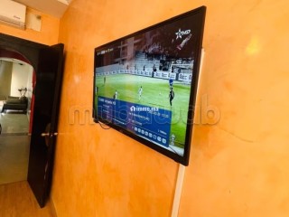 Baeu apparemment sur Marrakech Gueliz en face la gare de train - Appartement à vendre - Marrakech