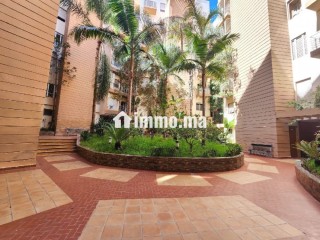 Résidence fermée proche du nearshore - Appartement à vendre - Casablanca
