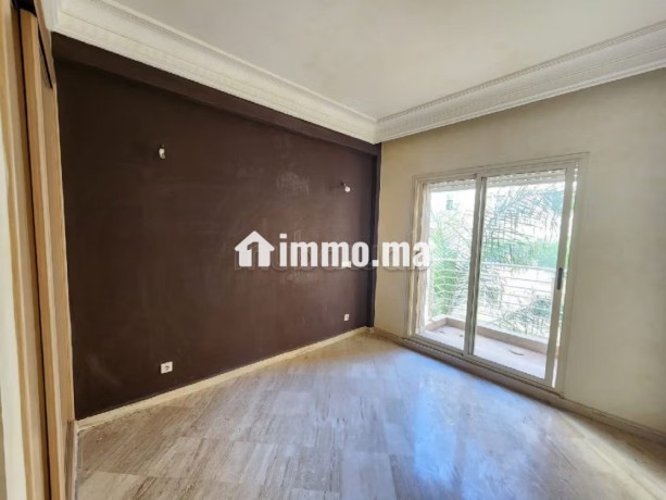 residence-fermee-proche-du-nearshore-big-1