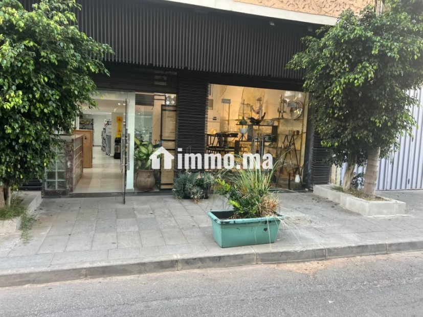 Magasin de 200m à quelques pas de bd zerktouni - Location Immobilier - Casablanca - photo 1