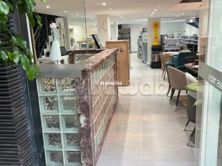 Magasin de 200m à quelques pas de bd zerktouni - Appartement à louer - Casablanca