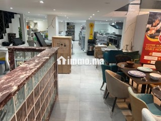 Magasin de 200m à quelques pas de bd zerktouni - Appartement à louer - Casablanca