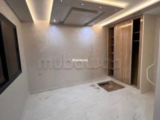 Vend appartement à Martil. 3 belles chambres. Cuisine bien équipée - Appartement à vendre - Martil