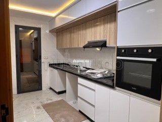 Vend appartement à Martil. 3 belles chambres. Cuisine bien équipée - Appartement à vendre - Martil