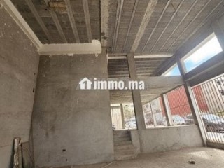 Local commercial emplacement premium 120m² - Local commercial à vendre - Mohammedia