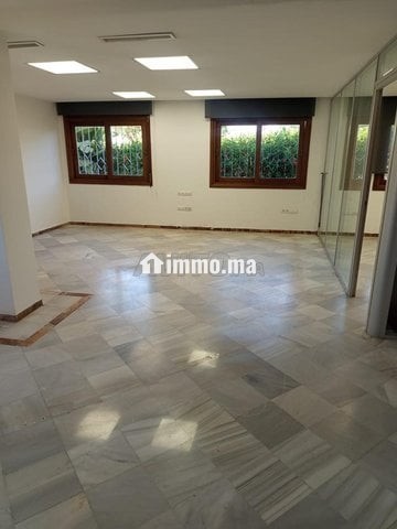 Villa de 600 m à usage de bureau à Hay Ryad - Location Immobilier - Rabat - photo 6