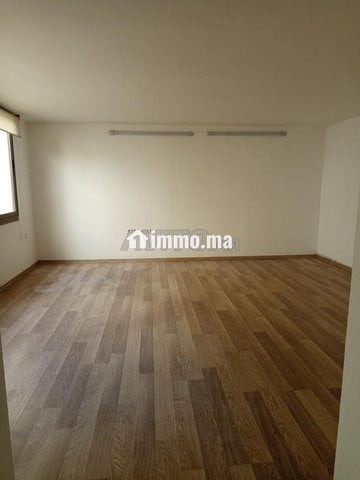 Villa de 600 m à usage de bureau à Hay Ryad - Location Immobilier - Rabat - photo 7