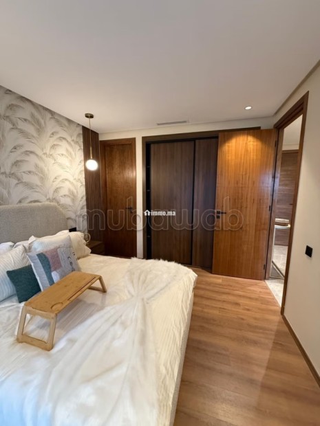 Appartement à louer à Casablanca Finance City. 1 Pièce. Bien meublé - Location Immobilier - Casablanca - photo 1