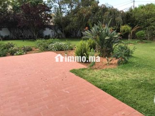 Villa à louer au quartier Souissi à Rabat - Villa à louer - Rabat