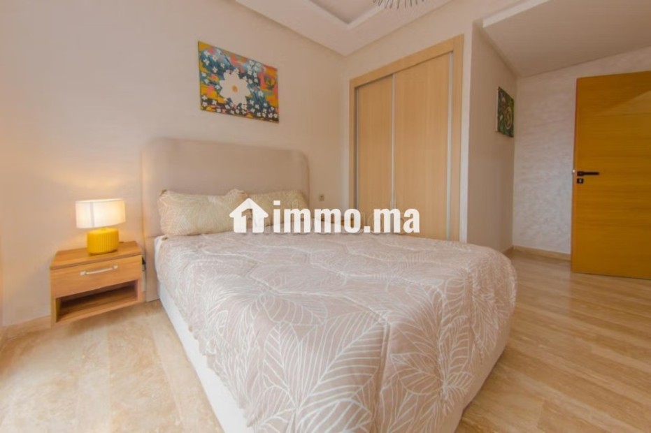 Très bel appartement en location à Samlalia.
Surface totale 80 m².
Bien meublé - Location Immobilier - Marrakech - photo 7