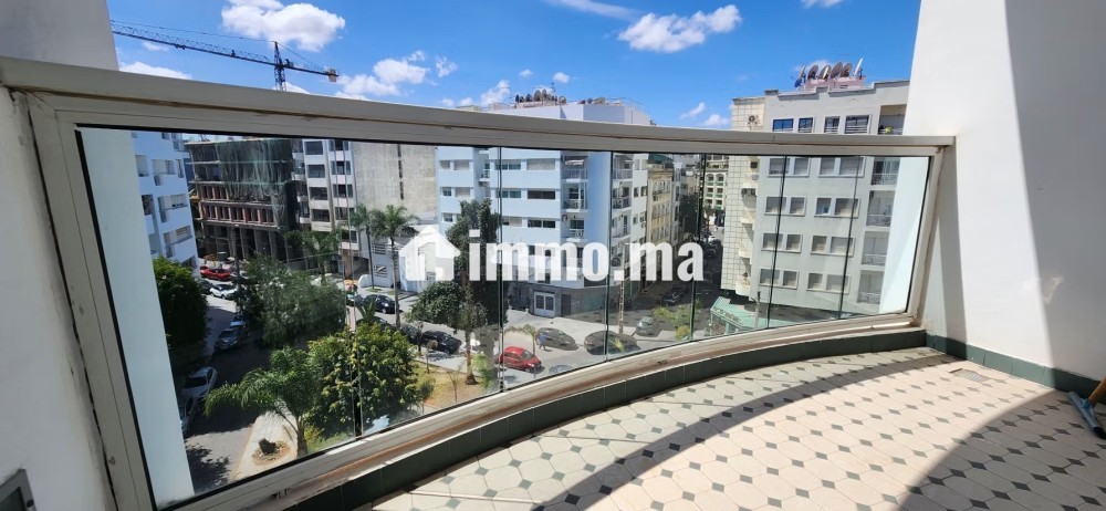 Appart deux suites propre central sans vis à vis - Location Immobilier - Casablanca - photo 3