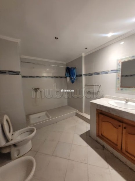 Grand Appartement vide en location à Founty - Location Immobilier - Agadir - photo 4