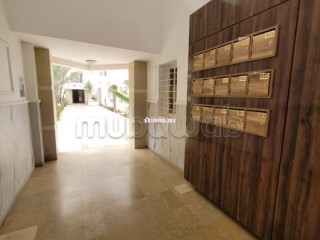 Grand Appartement vide en location à Founty - Appartement à louer - Agadir