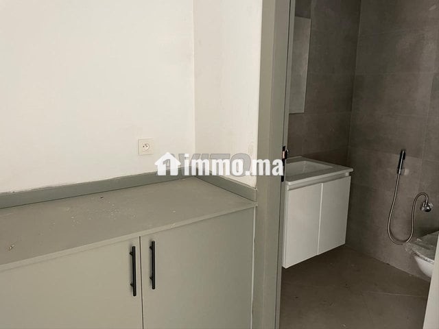 Bureau à louer au centre ville - Location Immobilier - Tanger - photo 5