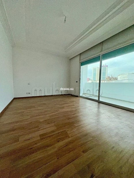 Appartement avec terrasse à la location à gauthier - Location Immobilier - Casablanca - photo 7