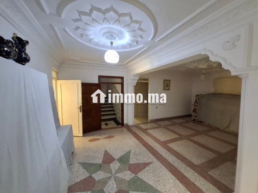 Belle maison de 3 étages au prix intéressant - Vente Immobilier - Tanger - photo 1