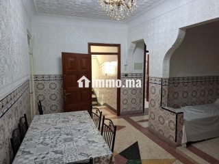 Belle maison de 3 étages au prix intéressant - Maison à vendre - Tanger