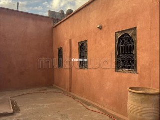 Vente villa sur la Route de Fez avec VNA - Villa à vendre - Marrakech