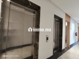 Plateaux de bureau à louer & vendre à côté CFC - Bureau à vendre - Casablanca