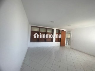 Dépôt administration a louer Bir Rami Zone Indus - Appartement à louer - Kenitra