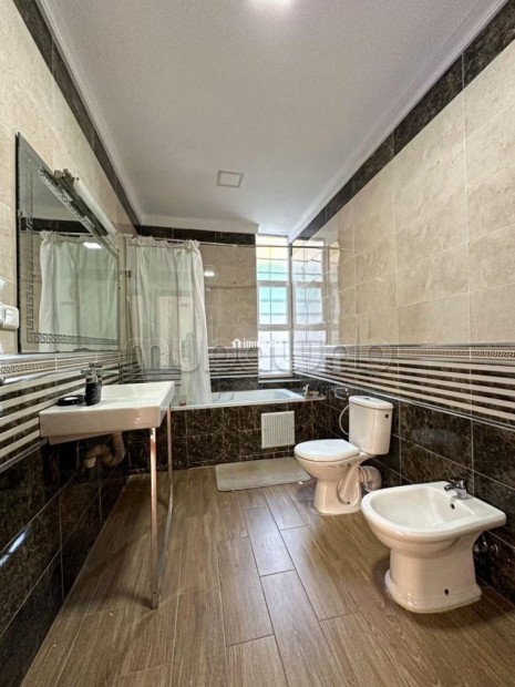Maison de luxe à louer à Mediouna. Surface de 500 m². Salon traditionnel marocain, résidence sécurisée - Vente Immobilier - Tanger - photo 7