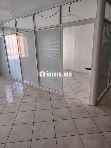 Bureau à louer d'une superficie 90 m² - Location Immobilier - Casablanca - photo 2