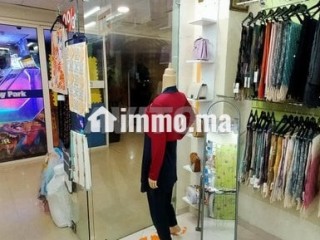 Magasin à Aswak Assalam Hay Riad, premier étage - Local commercial à vendre - Rabat