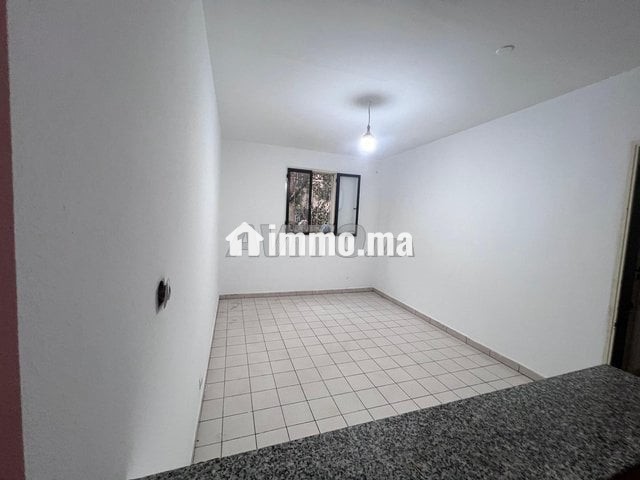 Appartement à louer - Location Immobilier - Sale - photo 1
