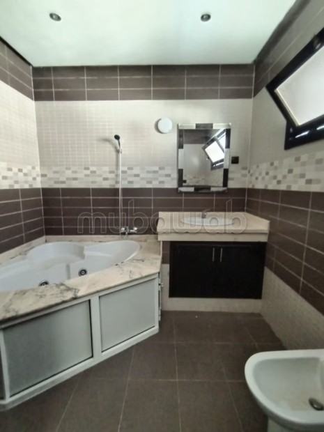 Villa à louer à Hay Riad sur Rabat - Location Immobilier - Rabat - photo 3