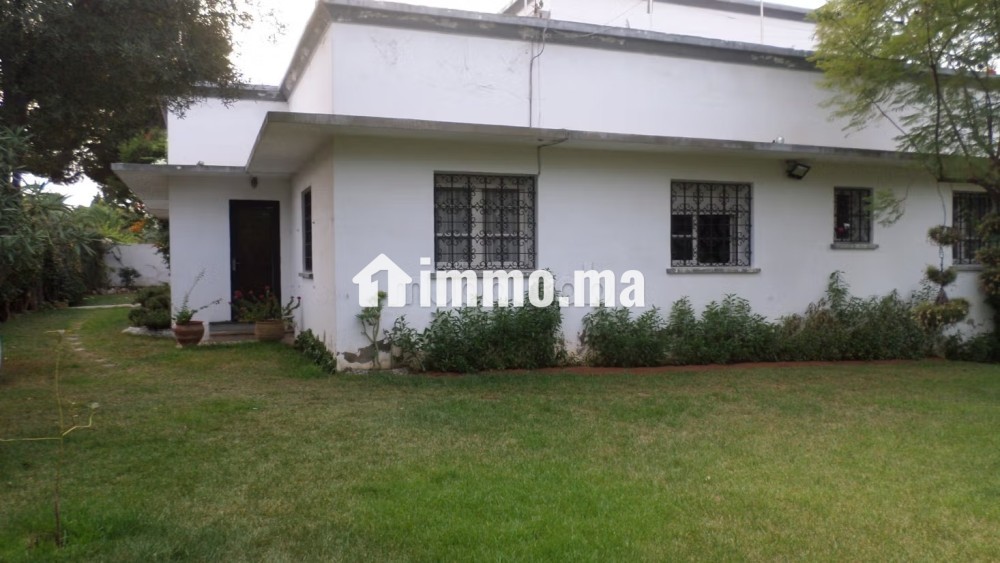 Villa dans rue calme quartier Polo - Vente Immobilier - Casablanca - photo 1