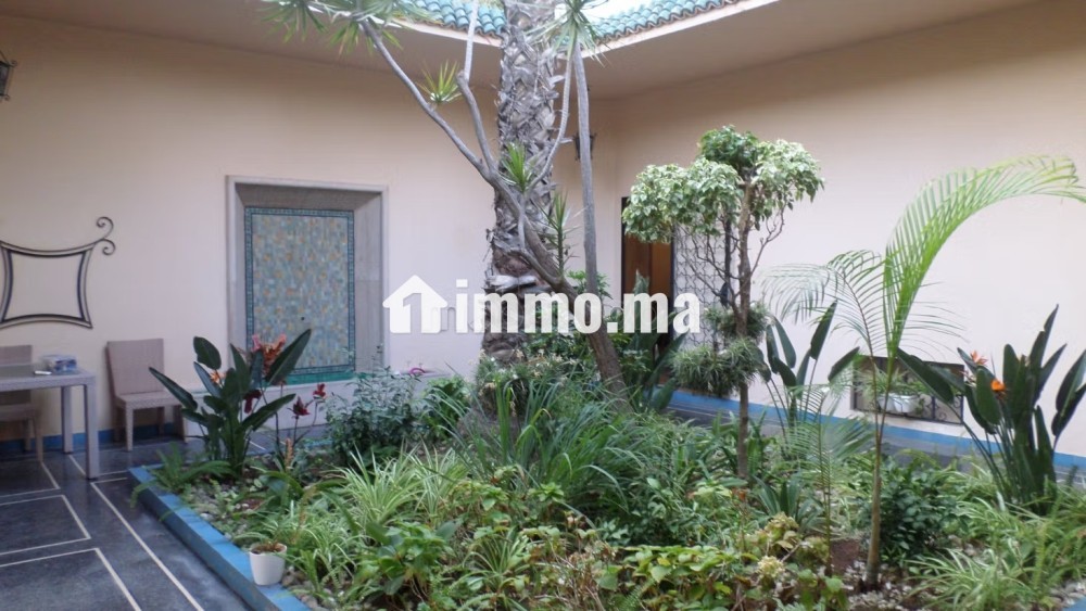Villa dans rue calme quartier Polo - Vente Immobilier - Casablanca - photo 4