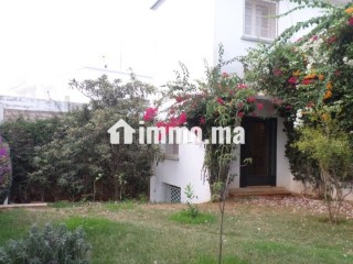 Villa dans rue calme quartier Polo - Villa à vendre - Casablanca