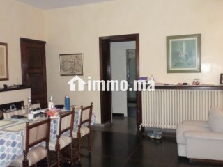 Villa dans rue calme quartier Polo - Villa à vendre - Casablanca