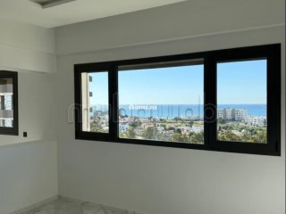 Vente d'un bel appartement à Sania. 5 pièces confortables. Service de concierge et climatisation - Appartement à vendre - Tanger