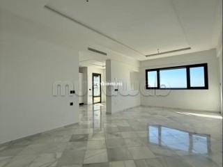 Vente d'un bel appartement à Sania. 5 pièces confortables. Service de concierge et climatisation - Appartement à vendre - Tanger