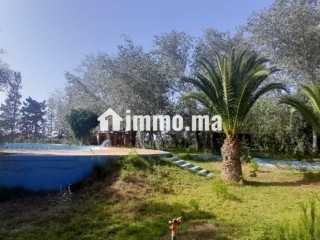Complexe 4 Etoiles Touristique à Benslimane - Villa à vendre