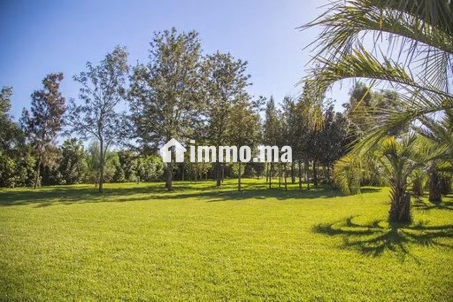 Villa d'exception sur un terrain de 12 000 m² - Vente Immobilier - Bouskoura - photo 1