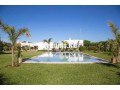 Villa d'exception sur un terrain de 12 000 m² - miniature 4