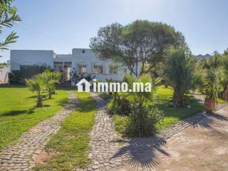 Villa d'exception sur un terrain de 12 000 m² - Villa à vendre - Bouskoura