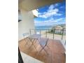 Appartement au bord de la plage - miniature 1