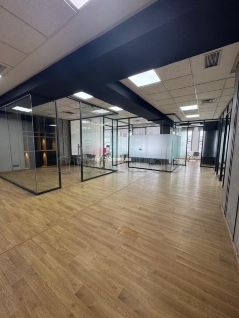 Bureau 131 M² Aménagé Semi Meublé Sur Abdelmoumen - Location Immobilier - Casablanca - photo 5