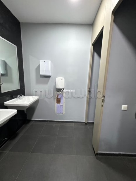 Bureau 590 M² Prime En Location À La MARINA - Location Immobilier - Casablanca - photo 7