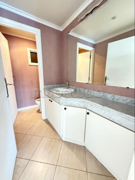 Très bel appartement à louer au haut agdal - Location Immobilier - Rabat - photo 5