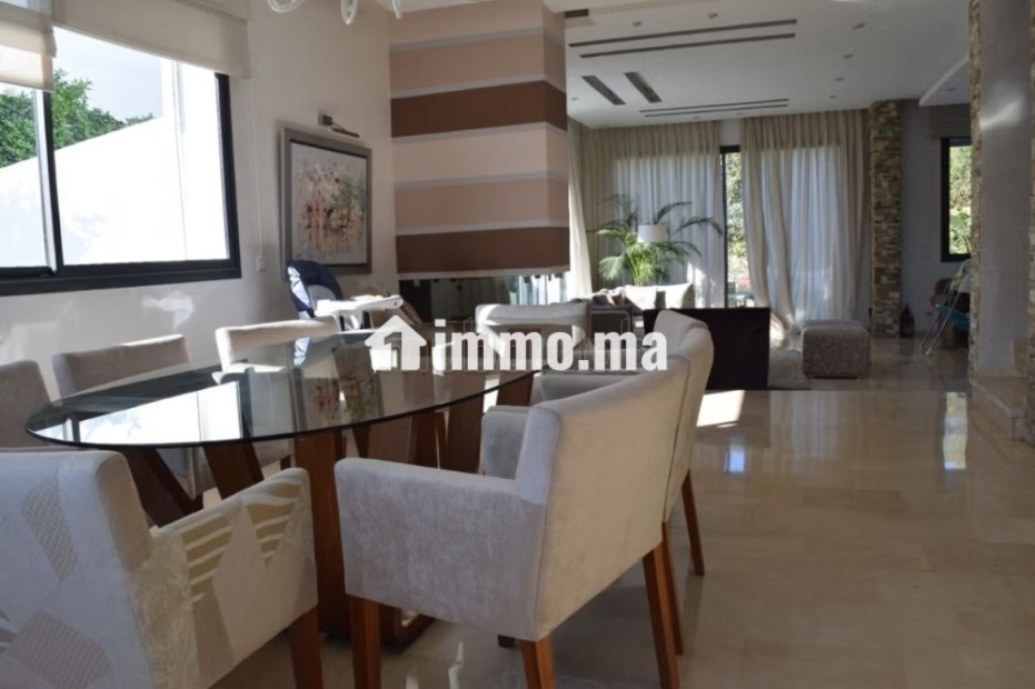 À VENDRE – Villa Jumelée 3 Façades avec Piscine Privative dans Résidence Fermée - Vente Immobilier - Dar Bouazza - photo 4
