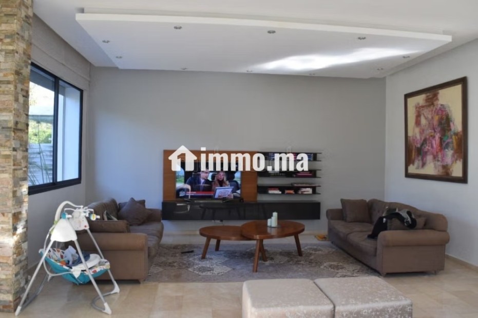 À VENDRE – Villa Jumelée 3 Façades avec Piscine Privative dans Résidence Fermée - Vente Immobilier - Dar Bouazza - photo 5
