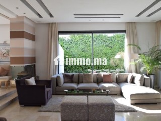 À VENDRE – Villa Jumelée 3 Façades avec Piscine Privative dans Résidence Fermée - Villa à vendre - Dar Bouazza
