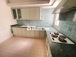 Très belle opportunité à saisir à quartier racine. Appartement 2 chambres avec deux grandes terrasses ensoleillées - Appartement à vendre - Casablanca